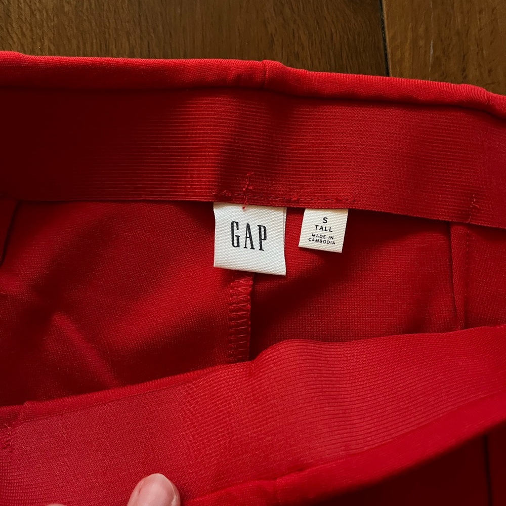 NWT GAP Women's Red Legging Style Tailored Work Pant - Picture 4 of 4